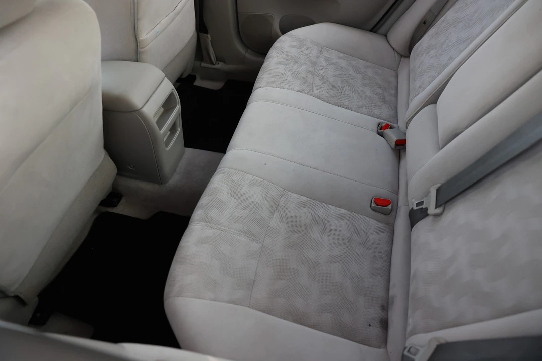 2013 Nissan Sentra 7th Gen - Image 10 of 12