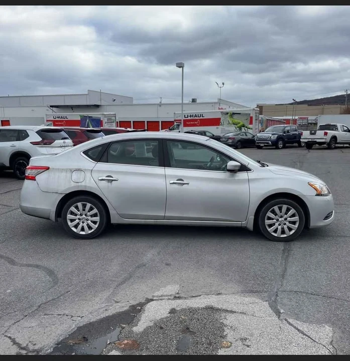 2013 Nissan Sentra 7th Gen - Image 4 of 6