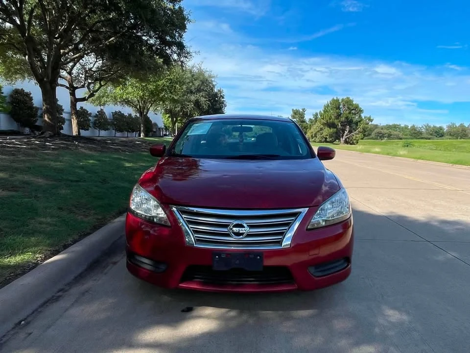 2013 Nissan Sentra 7th Gen - Image 5 of 10