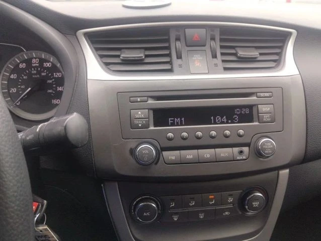 2013 Nissan Sentra 7th Gen - Image 10 of 21