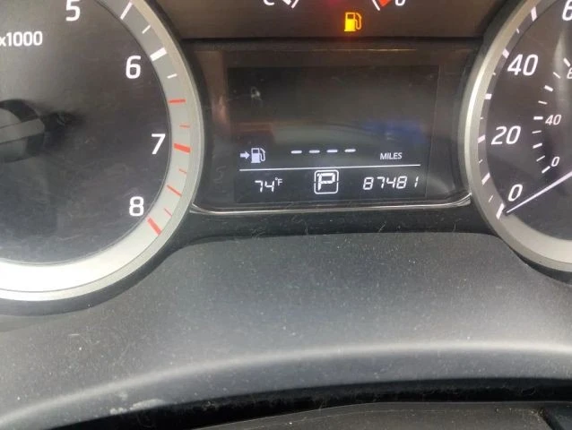 2013 Nissan Sentra 7th Gen - Image 9 of 21
