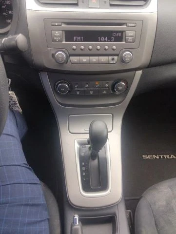 2013 Nissan Sentra 7th Gen - Image 11 of 21