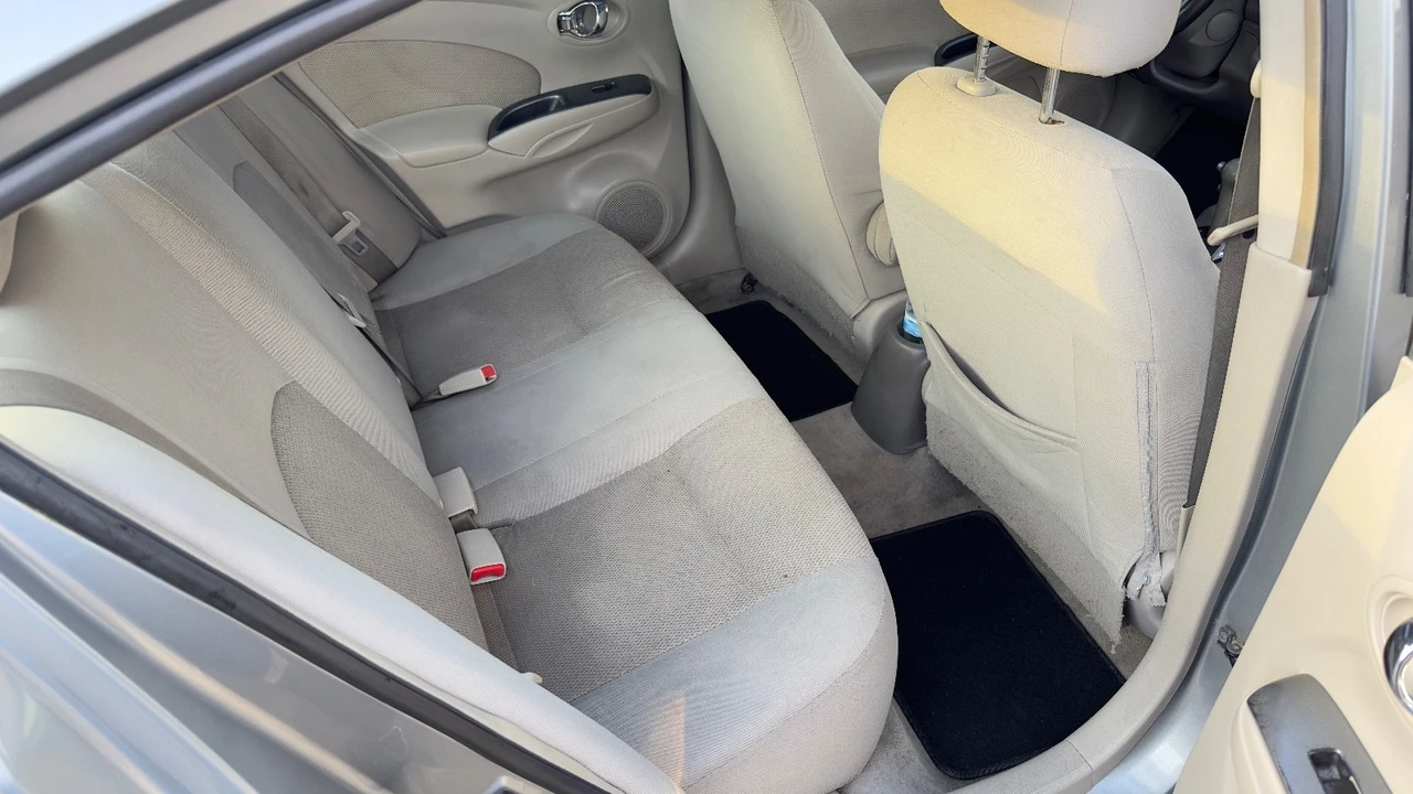 2013 Nissan Versa - Image 21 of 21