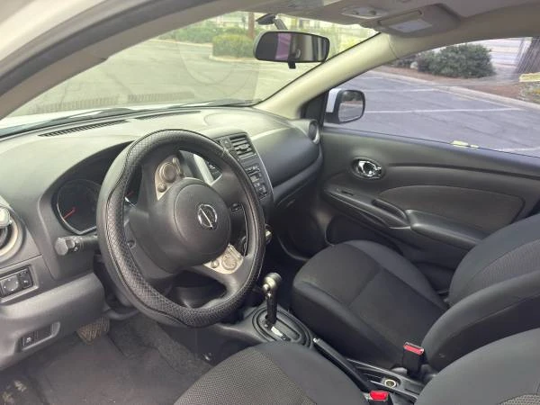 2013 Nissan Versa - Image 8 of 10