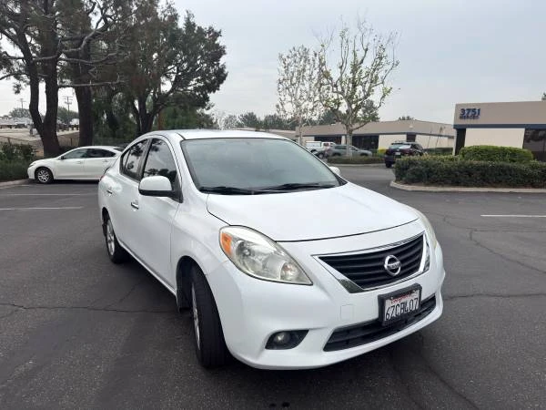 2013 Nissan Versa - Image 6 of 10