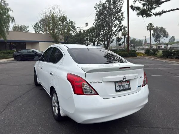 2013 Nissan Versa - Image 3 of 10