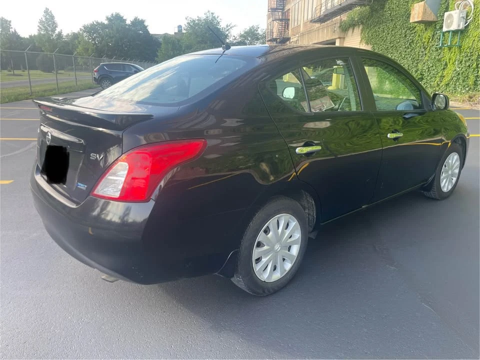 2013 Nissan Versa - Image 14 of 15