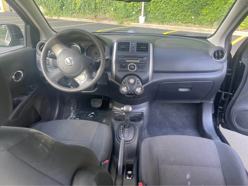 2013 Nissan Versa - Image 9 of 15