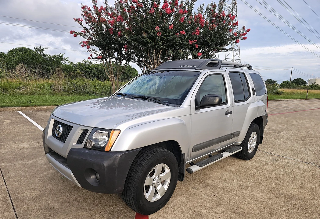 2013 Nissan Xterra 2nd Gen - Image 7 of 31
