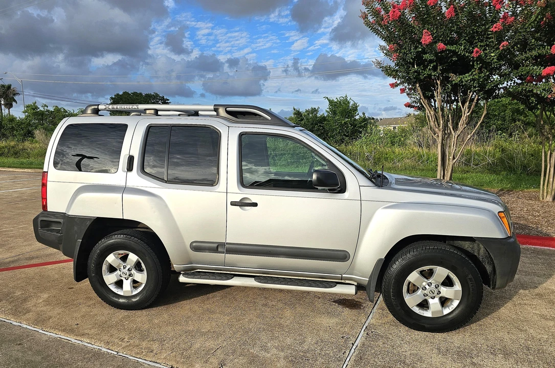 2013 Nissan Xterra 2nd Gen - Image 21 of 31