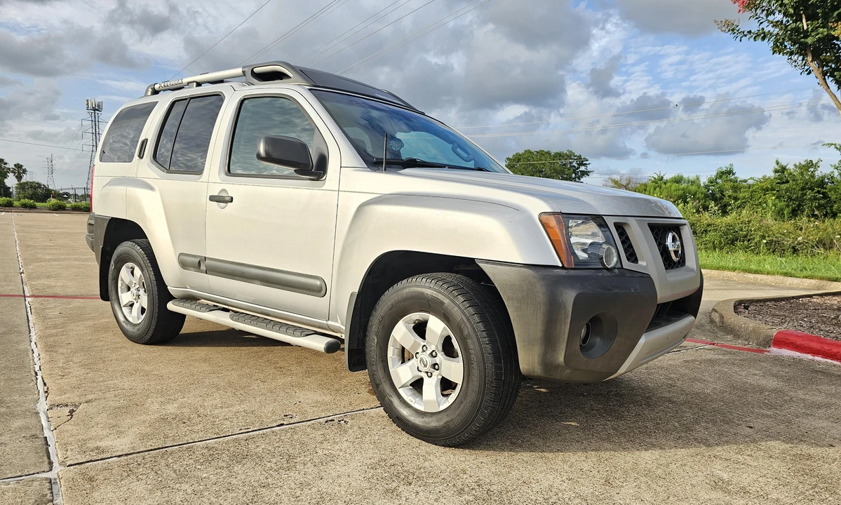 2013 Nissan Xterra 2nd Gen - Image 23 of 31