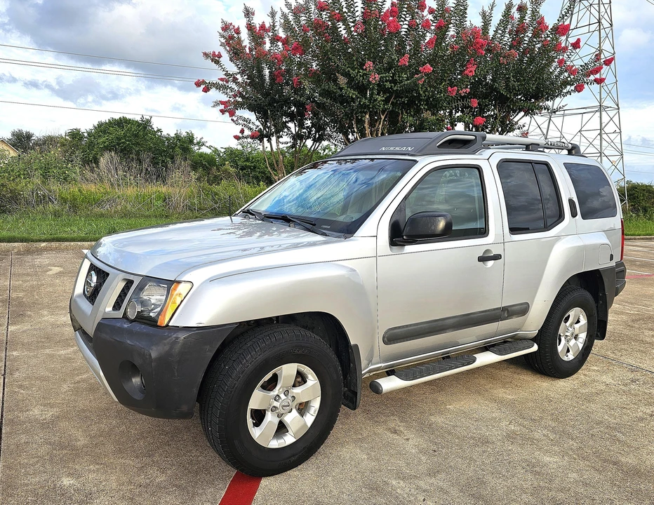 2013 Nissan Xterra 2nd Gen - Image 9 of 31