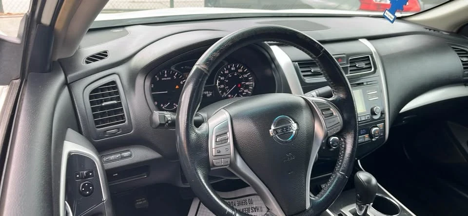 2013 Nissan Sentra 7th Gen - Image 2 of 2