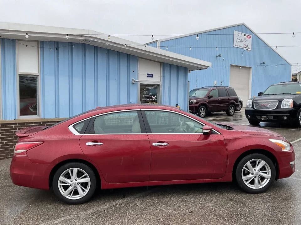 2013 Nissan Altima - Image 7 of 20