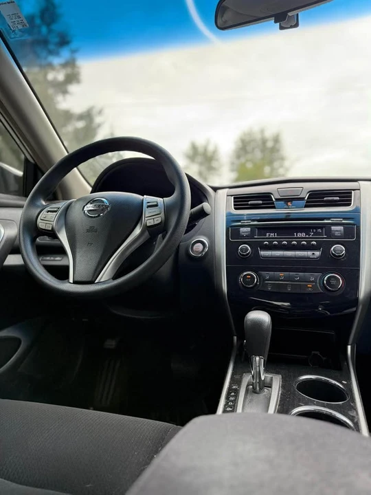 2013 Nissan Altima 5th Gen - Image 5 of 11
