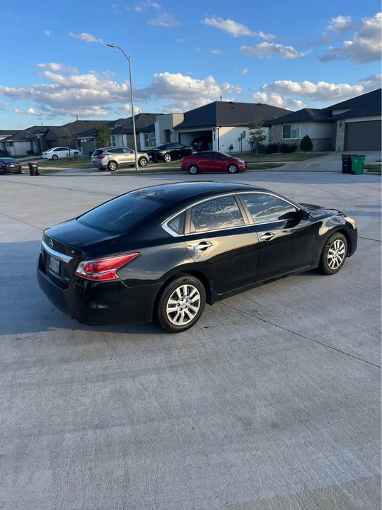 2013 Nissan Altima 5th Gen - Image 3 of 13