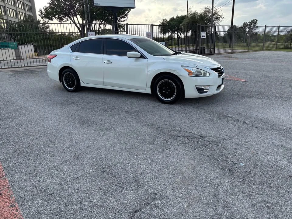2013 Nissan Altima 5th Gen - Image 7 of 19