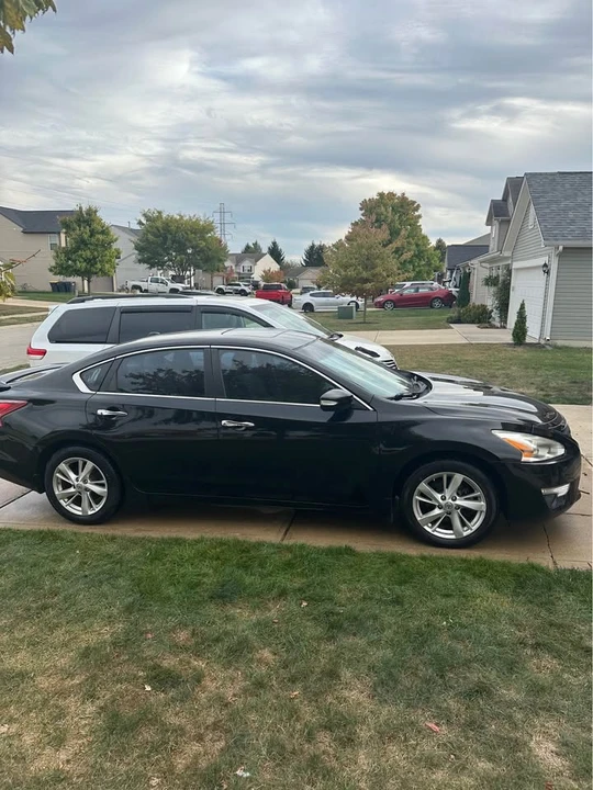 2013 Nissan Altima 5th Gen - Image 4 of 11