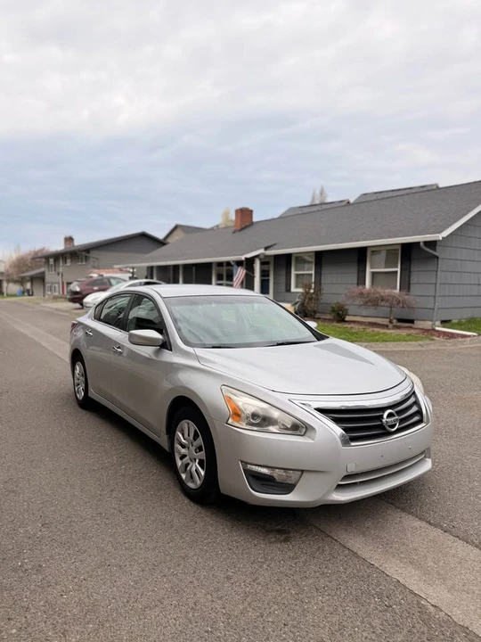 2013 Nissan Altima 5th Gen - Image 4 of 13