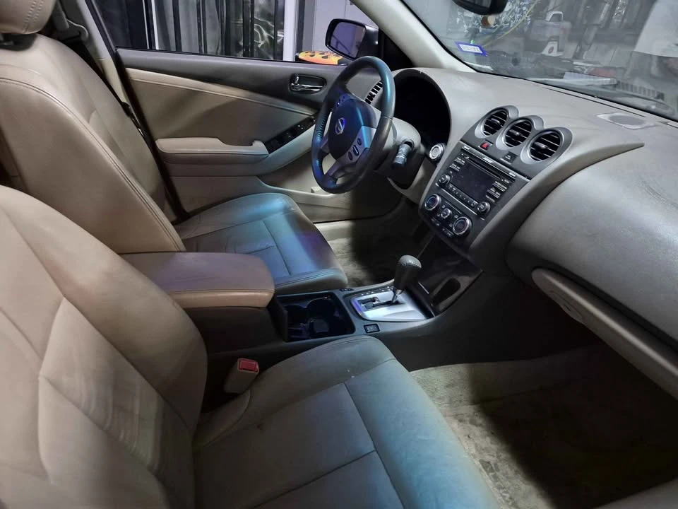 2013 Nissan Altima 5th Gen - Image 2 of 3