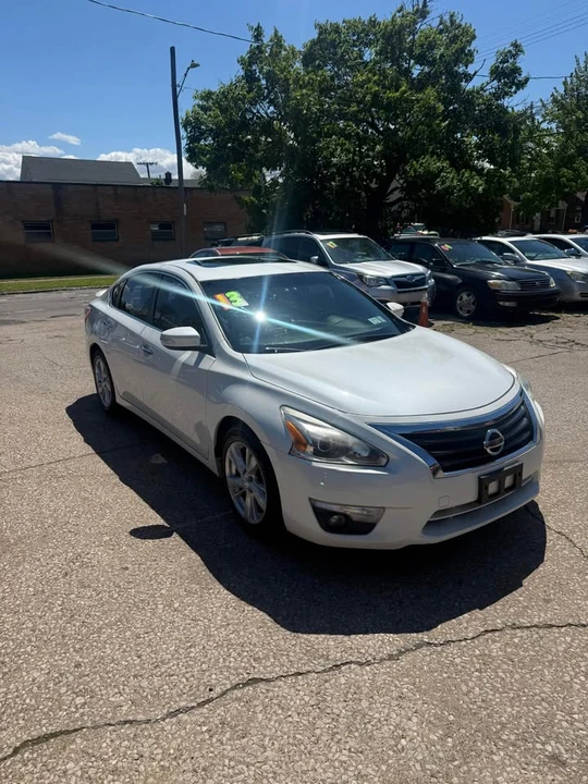 2013 Nissan Altima 5th Gen - Image 3 of 15
