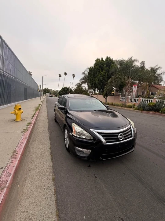 2013 Nissan Altima 5th Gen - Image 4 of 10