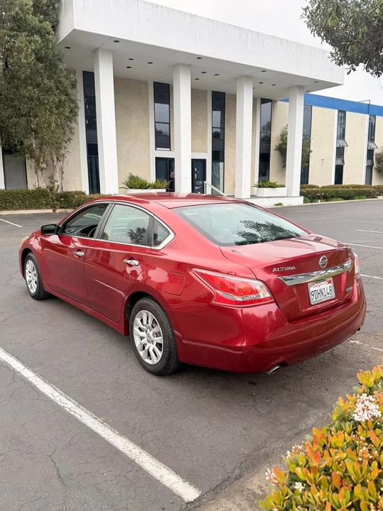 2013 Nissan Altima 5th Gen - Image 3 of 9