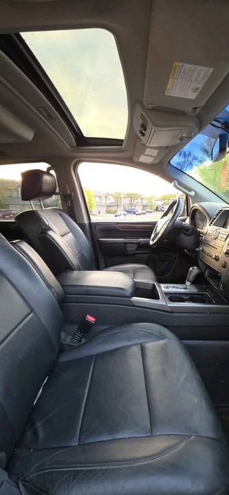 2013 Nissan Armada - Image 12 of 15