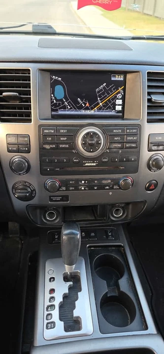 2013 Nissan Armada - Image 14 of 15