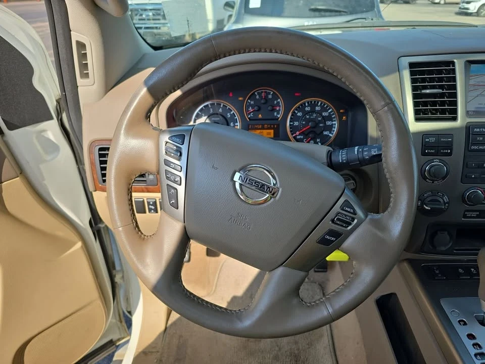 2013 Nissan Armada - Image 4 of 12
