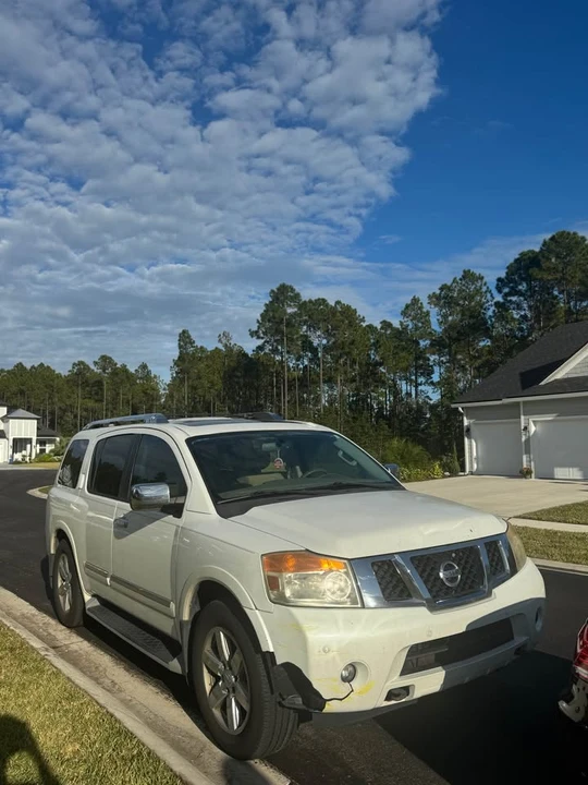 2013 Nissan Armada - Image 2 of 4