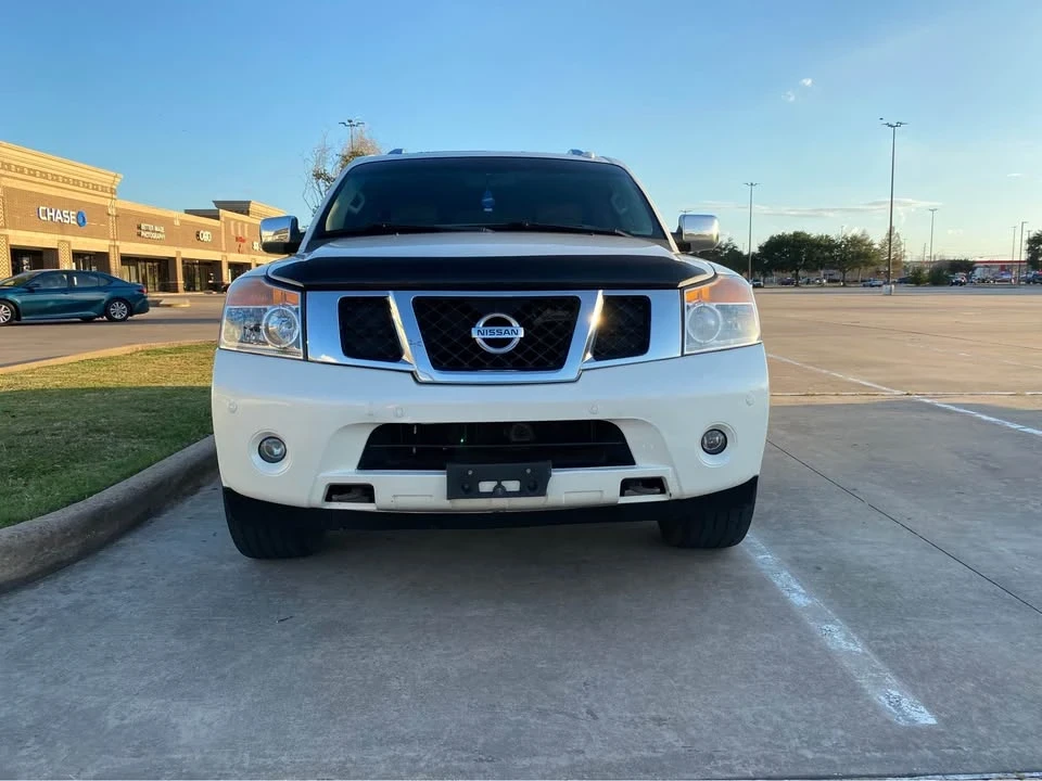 2013 Nissan Armada - Image 3 of 13
