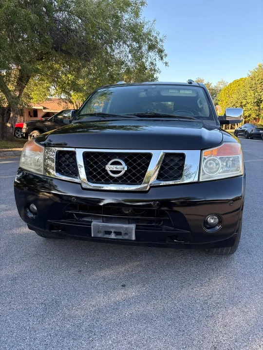 2013 Nissan Armada - Image 3 of 9