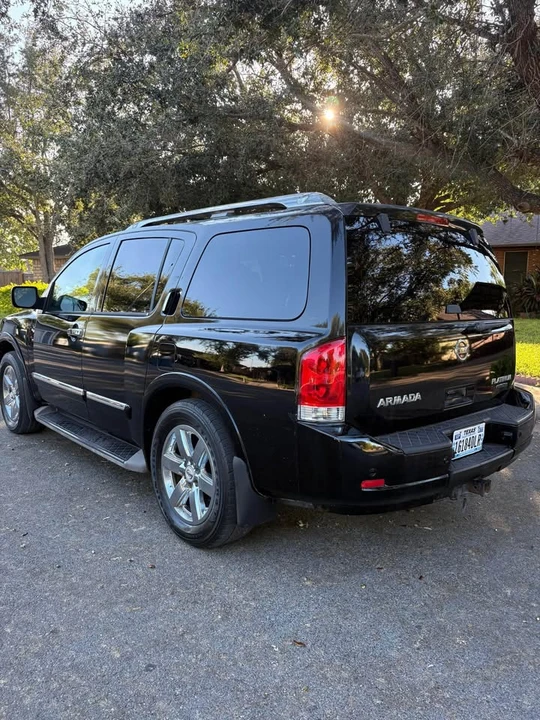 2013 Nissan Armada - Image 4 of 9