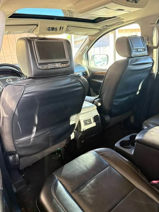 2013 Nissan Armada - Image 6 of 9
