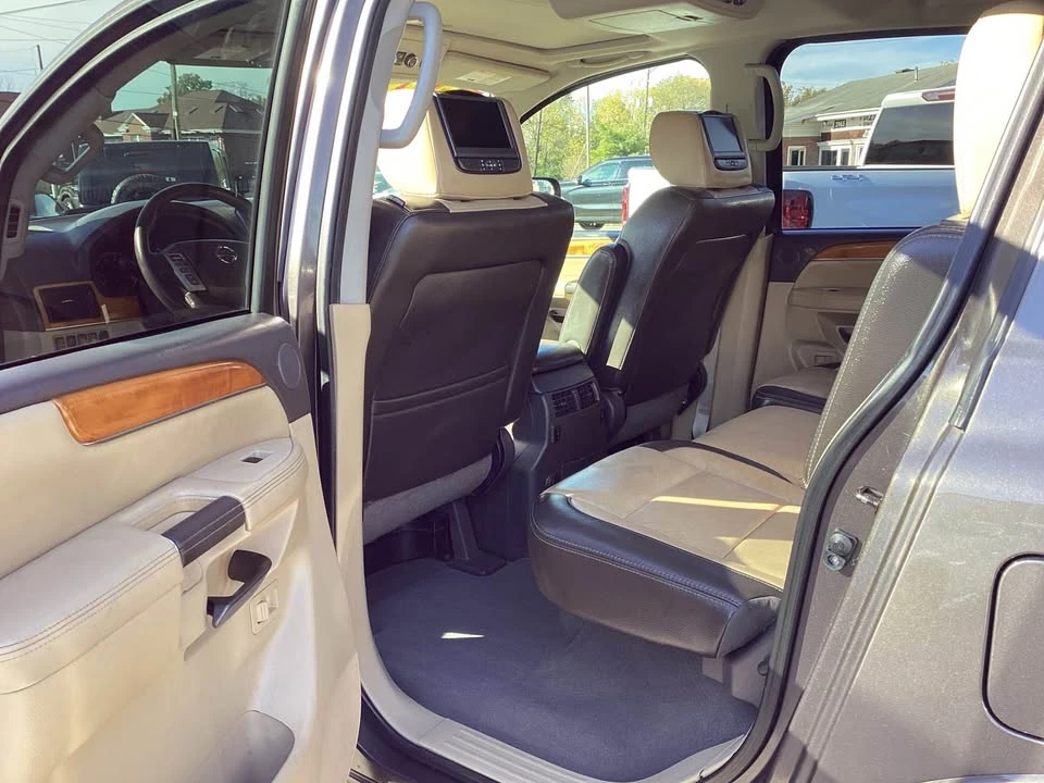 2013 Nissan Armada - Image 6 of 9