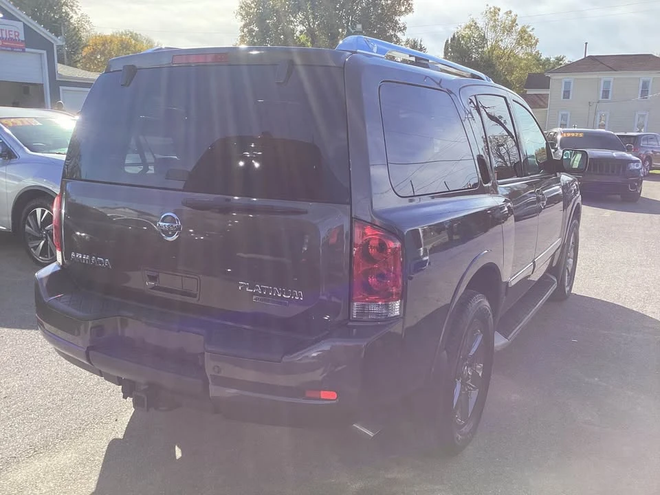 2013 Nissan Armada - Image 3 of 9