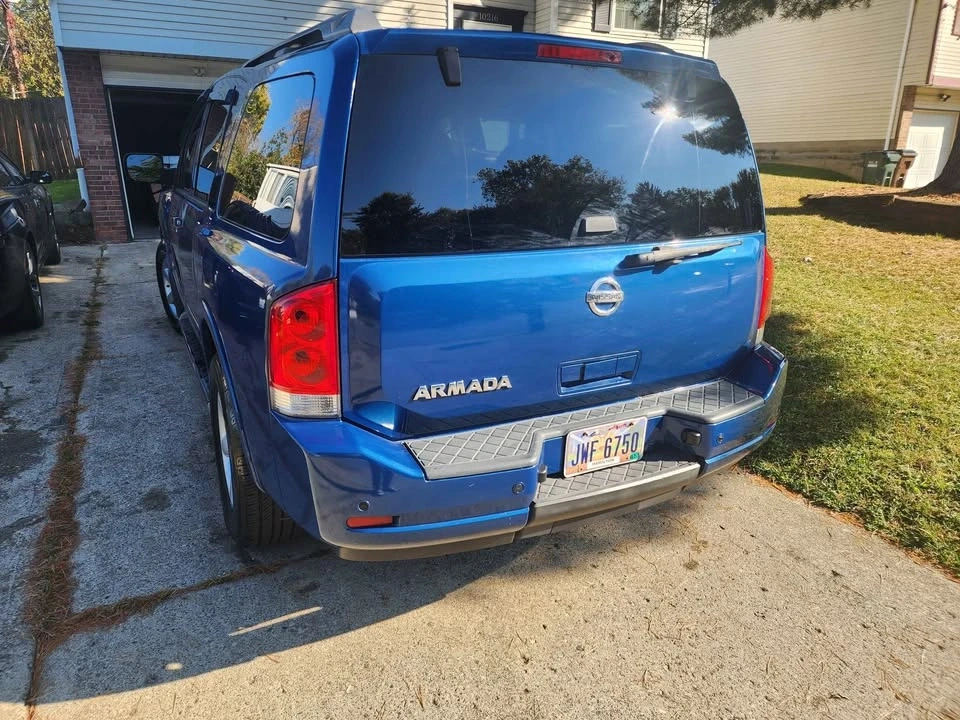 2013 Nissan Armada - Image 7 of 8