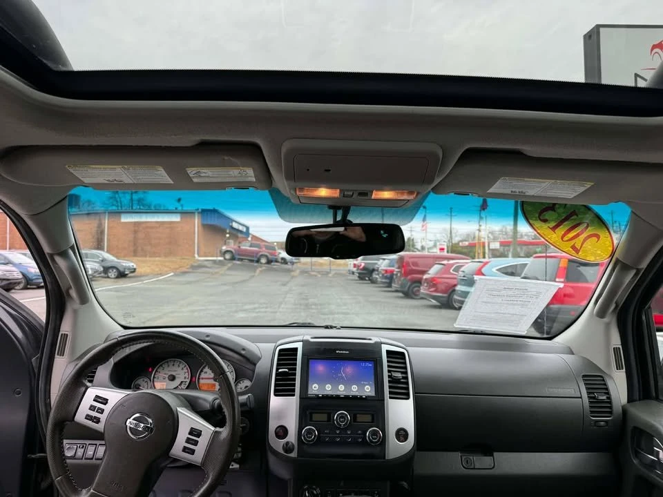 2013 Nissan Frontier 2nd Gen - Image 6 of 11