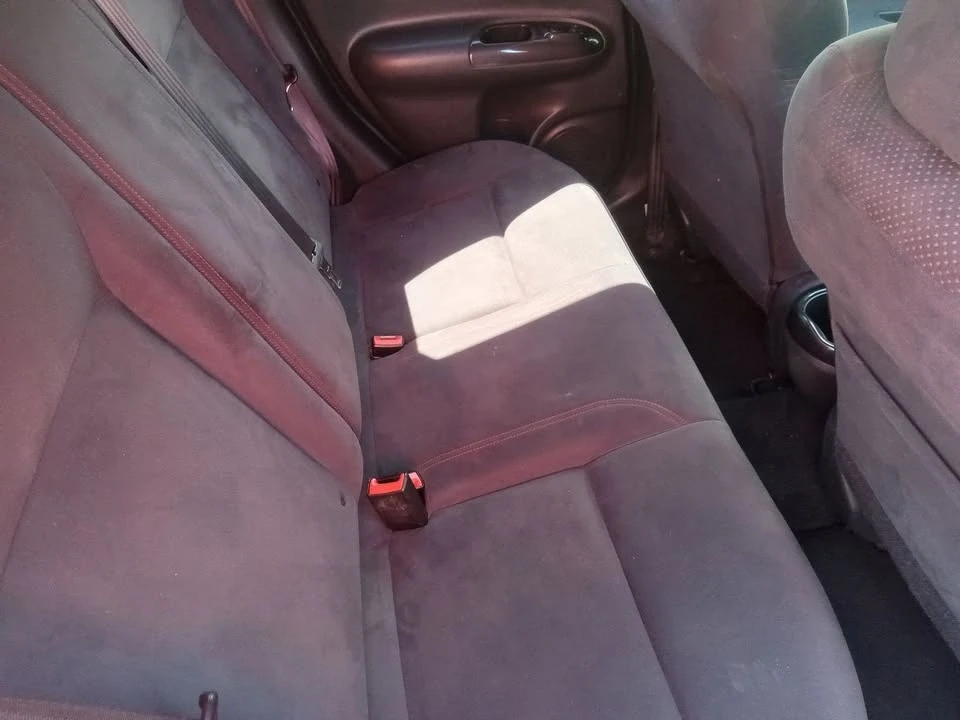 2013 Nissan Juke - Image 17 of 20