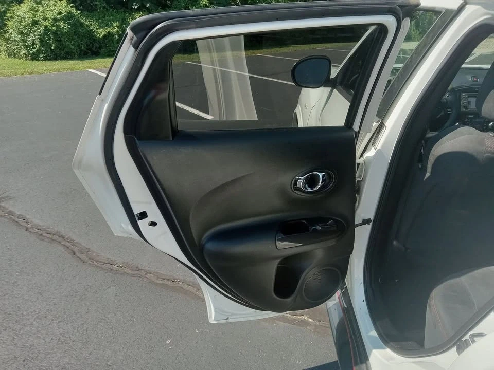 2013 Nissan Juke - Image 12 of 20