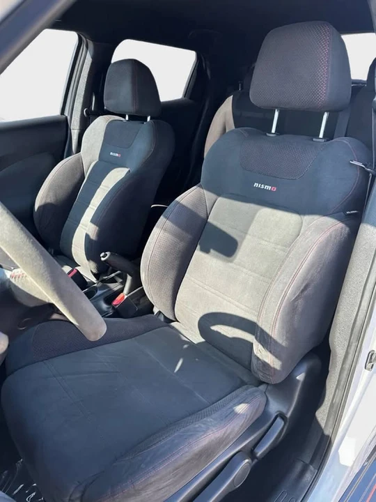 2013 Nissan Juke - Image 11 of 17