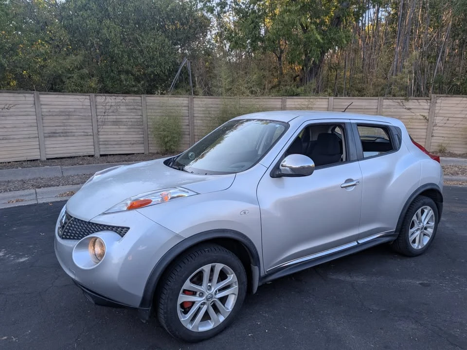2013 Nissan Juke - Image 2 of 14