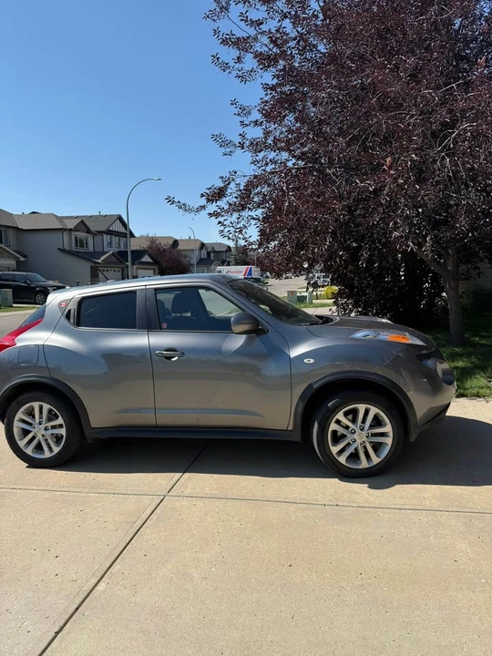 2013 Nissan Juke - Image 8 of 14