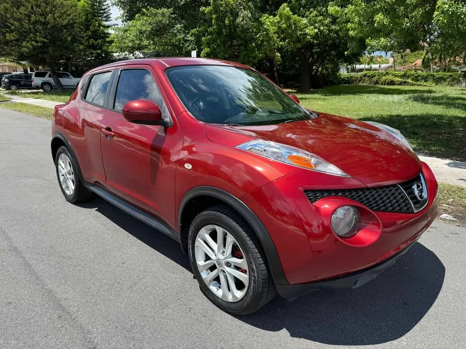 2013 Nissan Juke - Image 3 of 11