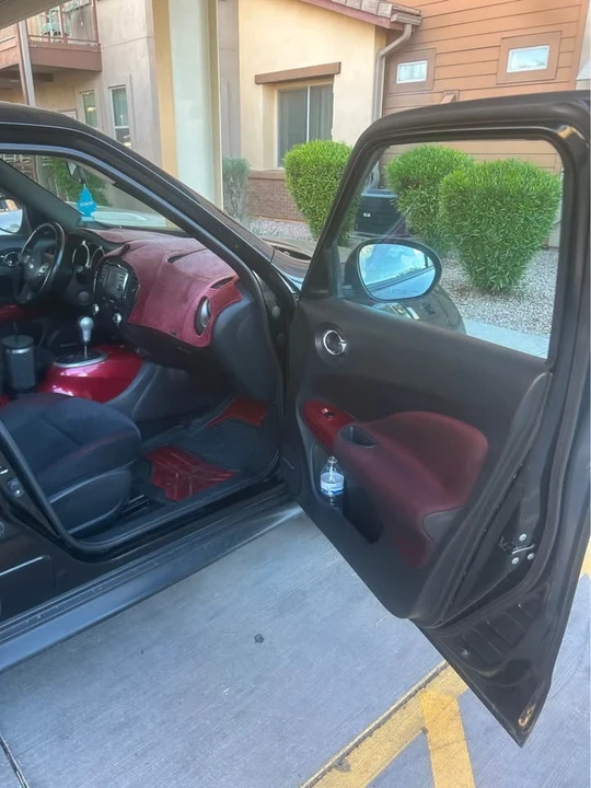 2013 Nissan Juke - Image 10 of 13