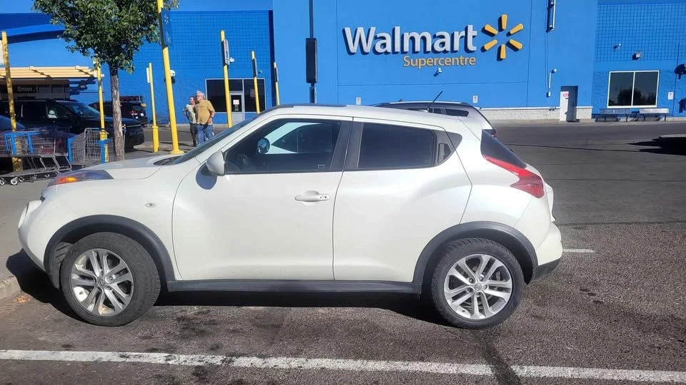 2013 Nissan Juke - Image 9 of 11