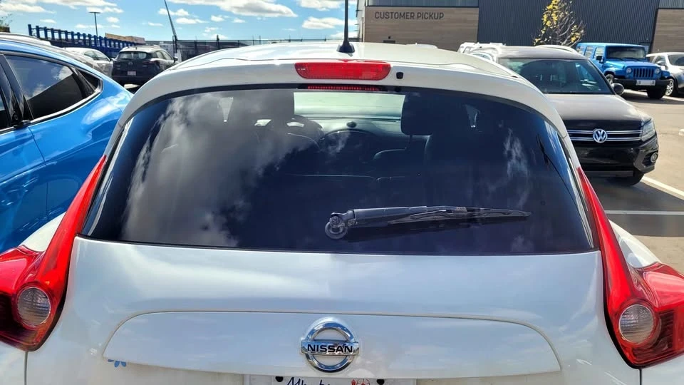 2013 Nissan Juke - Image 12 of 17