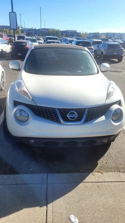 2013 Nissan Juke - Image 2 of 17