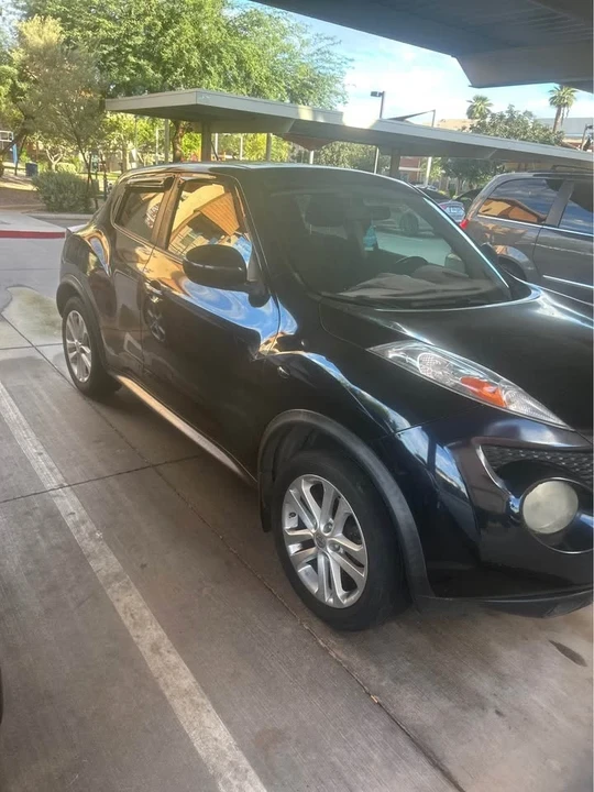 2013 Nissan Juke - Image 2 of 13